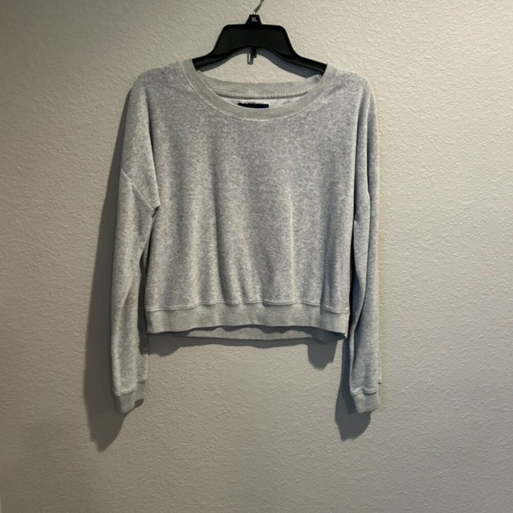 Aéropostale XS Long-sleeve Crew Neck Velveteen Light Gray
